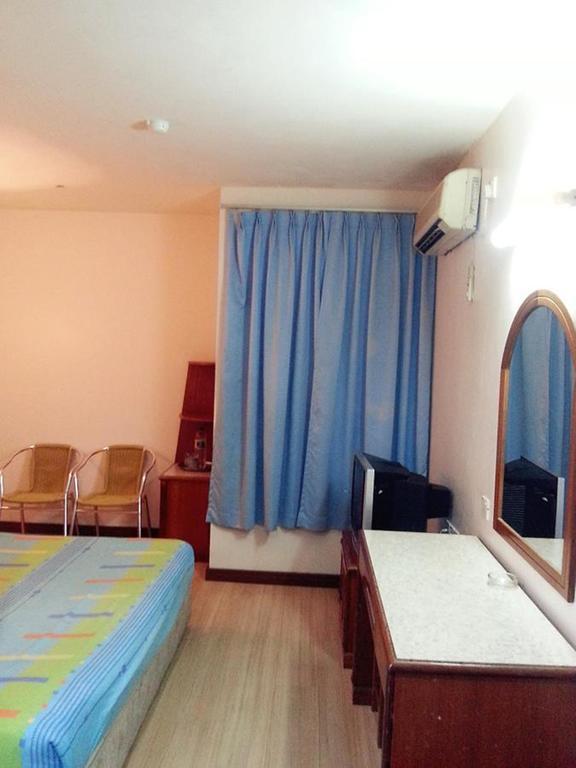 Istana Monaco Hotel Tawau Room photo
